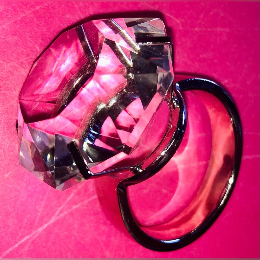 Giant Pink Crystal Napkin Ring Holder Women's Fashion Jewelry Kitchen Tableware
